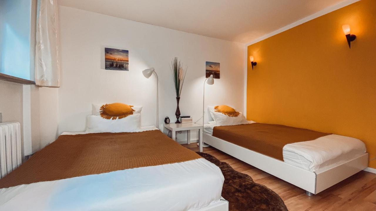 Villa Herkules - Privates Apartment Am Waldrand Mit Smart Tv Und Kostenlosen Parkplaetzen Kassel Buitenkant foto